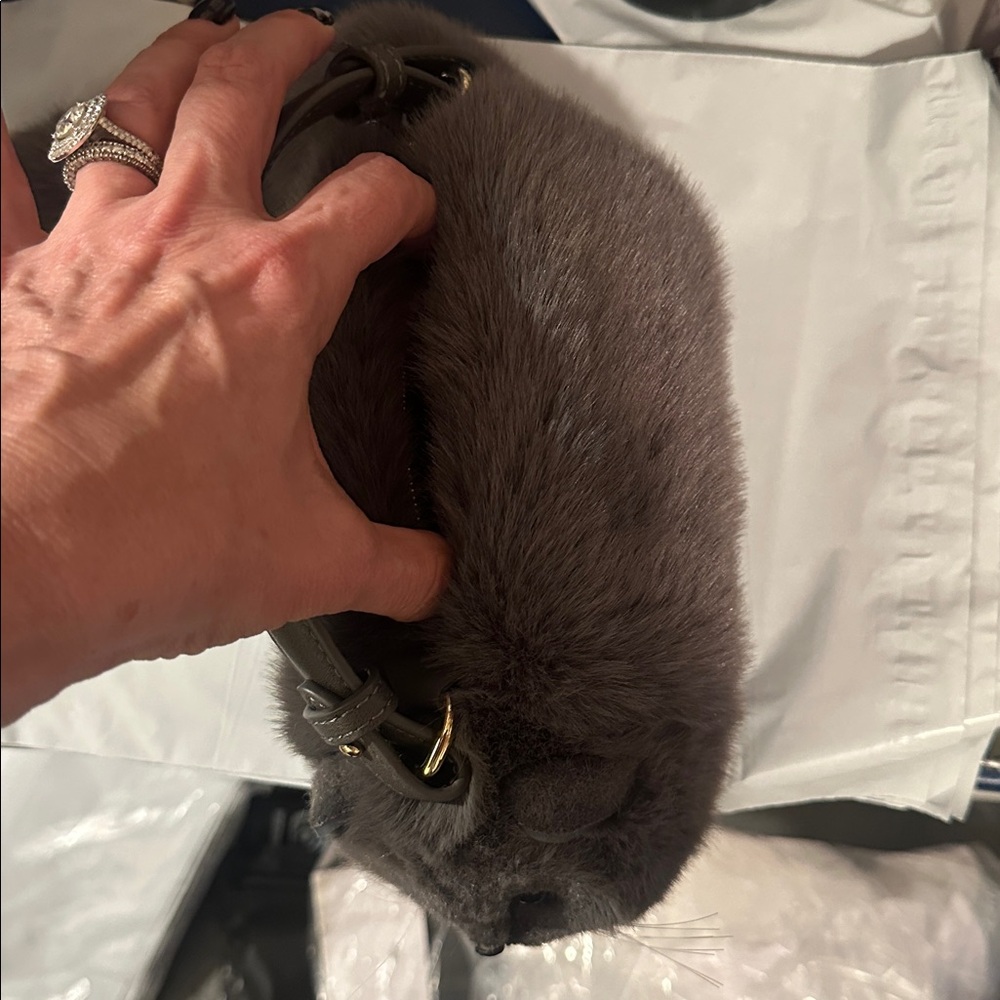 Adorably cute fluffy Cat Purse Plush Soft cat tail zipper Gray $122 handmade - Picture 8 of 8